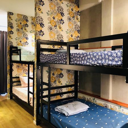 WJ Hostel Bangkok Eksteriør billede