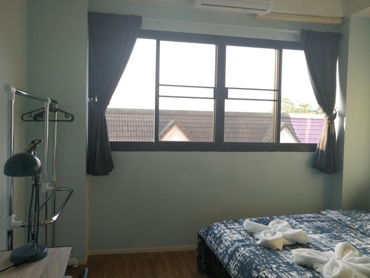 WJ Hostel Bangkok Eksteriør billede