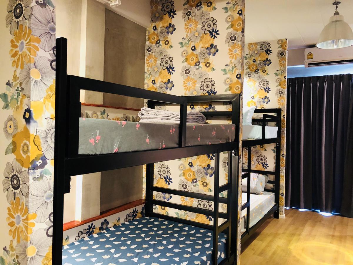 WJ Hostel Bangkok Eksteriør billede